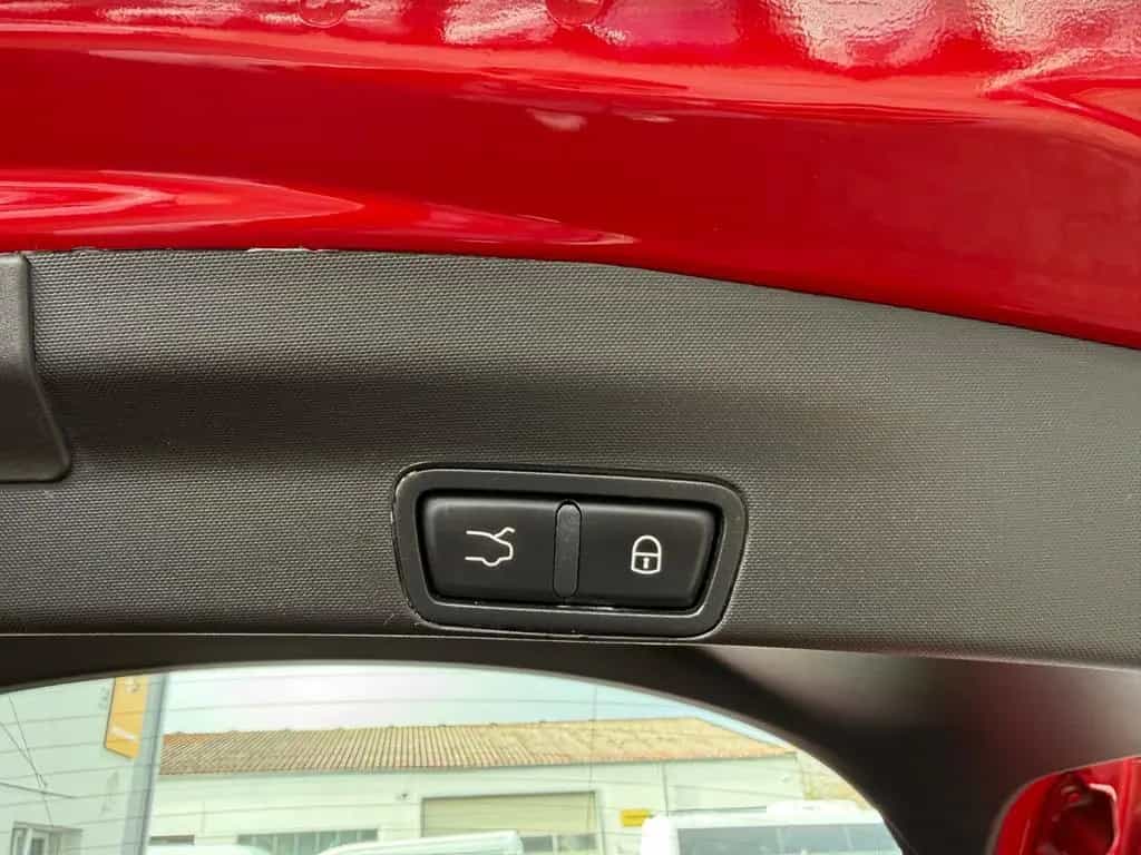 Alfa Romeo Stelvio Business  =AHK-Navi-SHZ-Abstands.Tempo 04/2019-photo-25