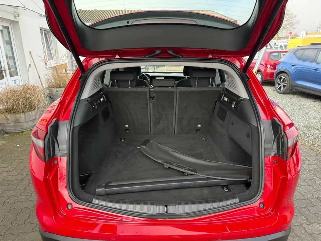Alfa Romeo Stelvio Business  =AHK-Navi-SHZ-Abstands.Tempo 04/2019-photo-26