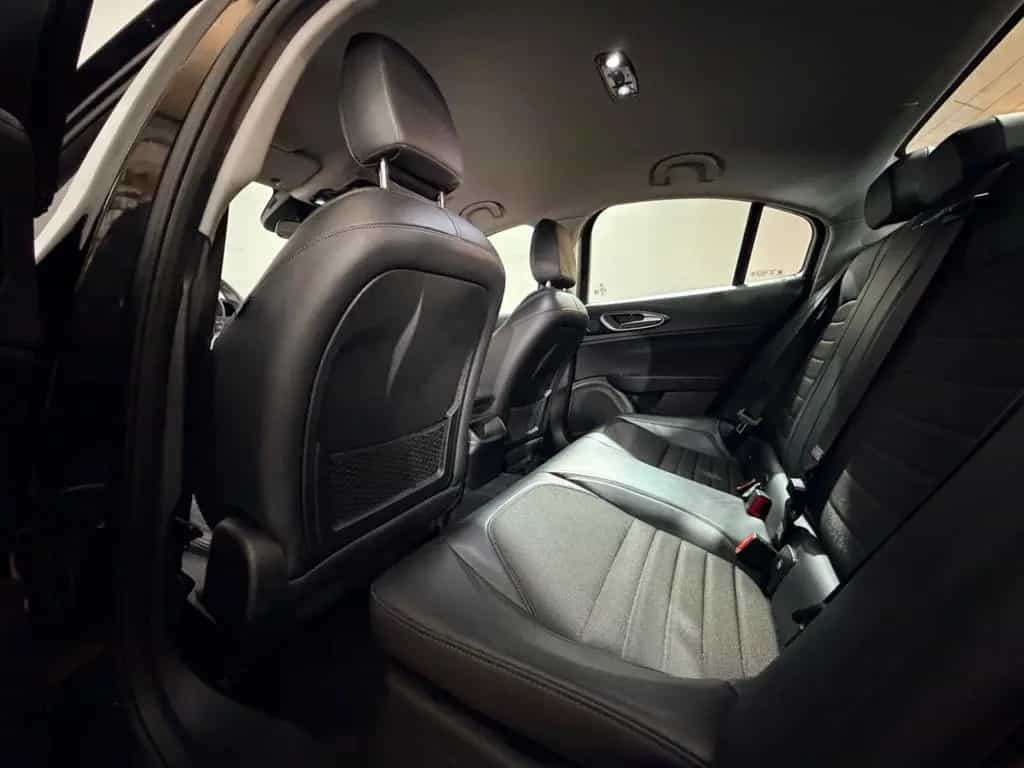Alfa Romeo Giulia Super Automatik Leder Tempomat Ahk 07/2019-photo-39