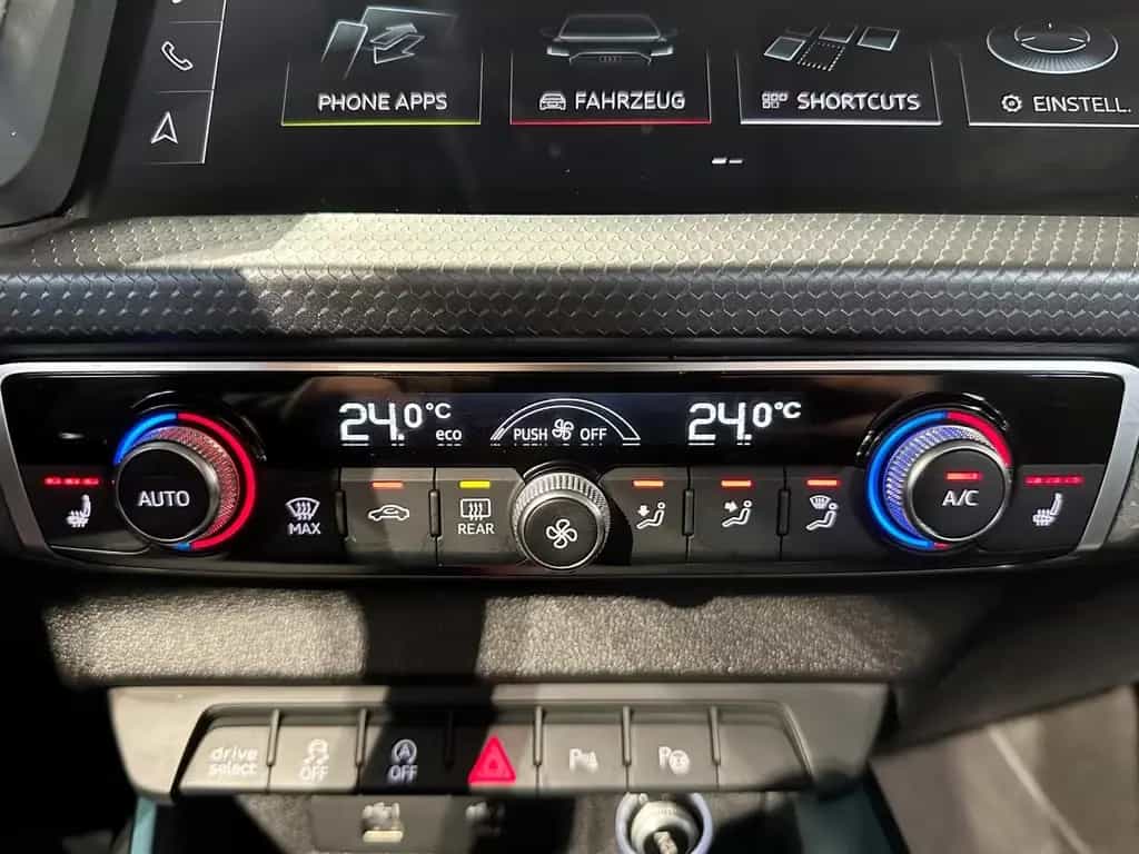 Audi A1 ADVANCED SPORT LED ACC NAVI VIRTUAL SPORTSITZ 08/2018-photo-22