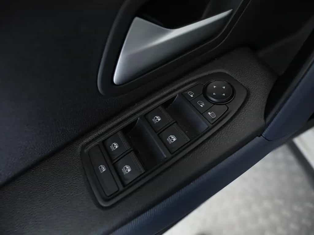 Dacia Duster III TCe 130 Journey 06/2025-photo-30
