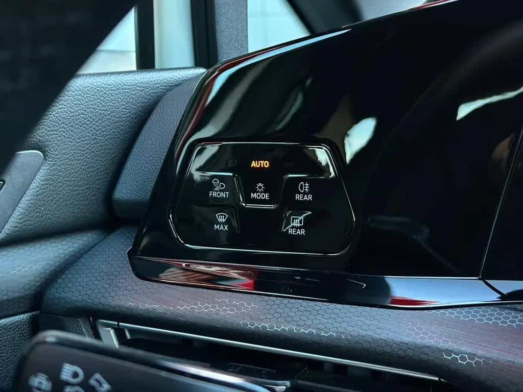 Volkswagen Golf 2.0TSI GTI* MATRIX#SHZ#LH#HUD#AHK#ACC#KEYLE 10/2020-photo-18