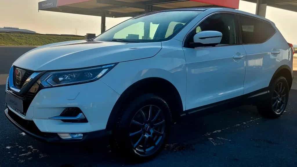 Nissan Qashqai N-Connecta/Navi/Garantie 09/2017-photo-0