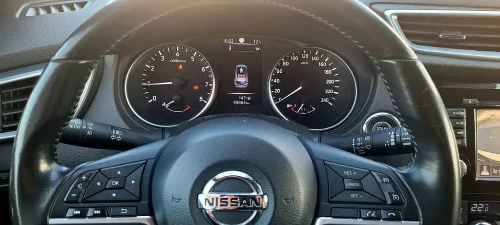 Nissan Qashqai N-Connecta/Navi/Garantie 09/2017-photo-11