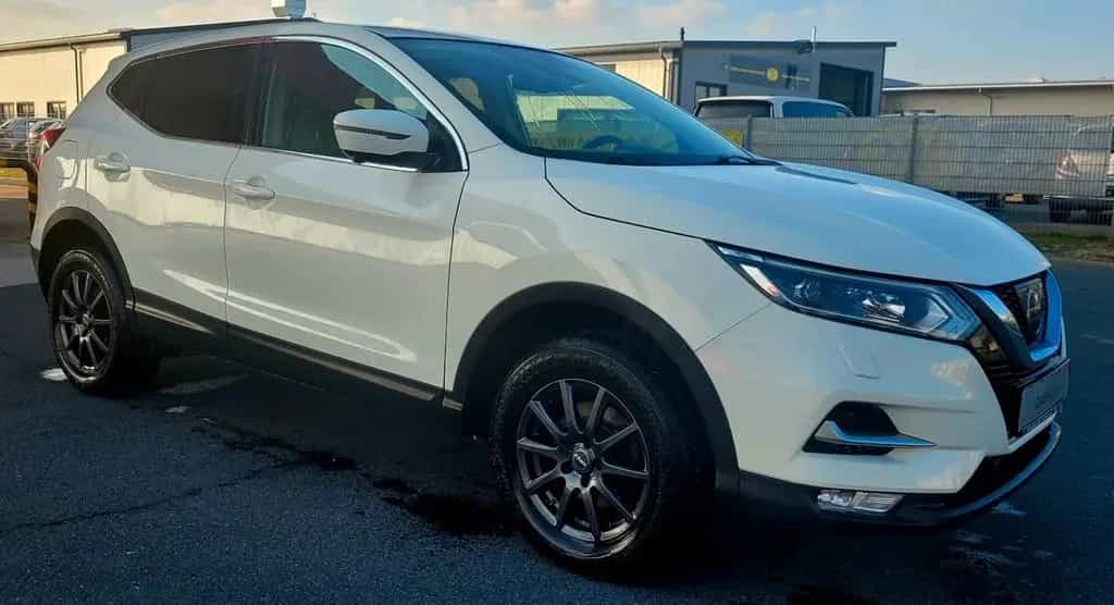 Nissan Qashqai N-Connecta/Navi/Garantie 09/2017-photo-6