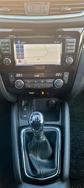Nissan Qashqai N-Connecta/Navi/Garantie 09/2017-photo-8