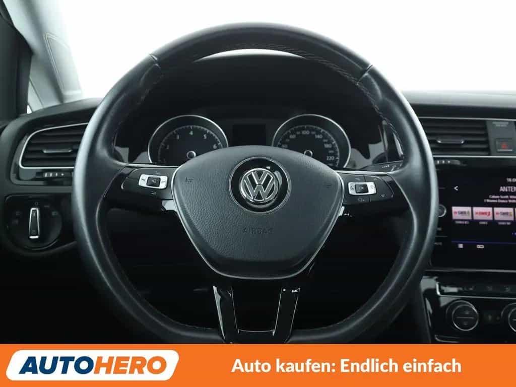 Volkswagen Golf VII 1.4 TSI Highline BM Aut.*LED*PDC*SHZ* 06/2018-photo-18