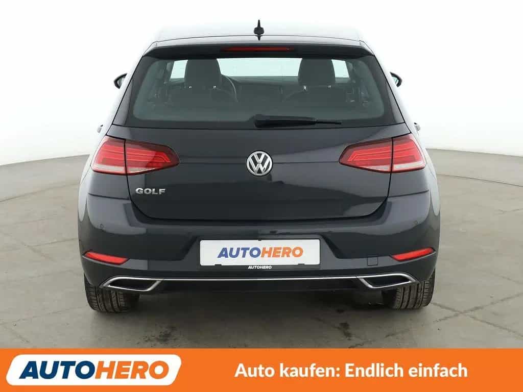 Volkswagen Golf VII 1.4 TSI Highline BM Aut.*LED*PDC*SHZ* 06/2018-photo-4