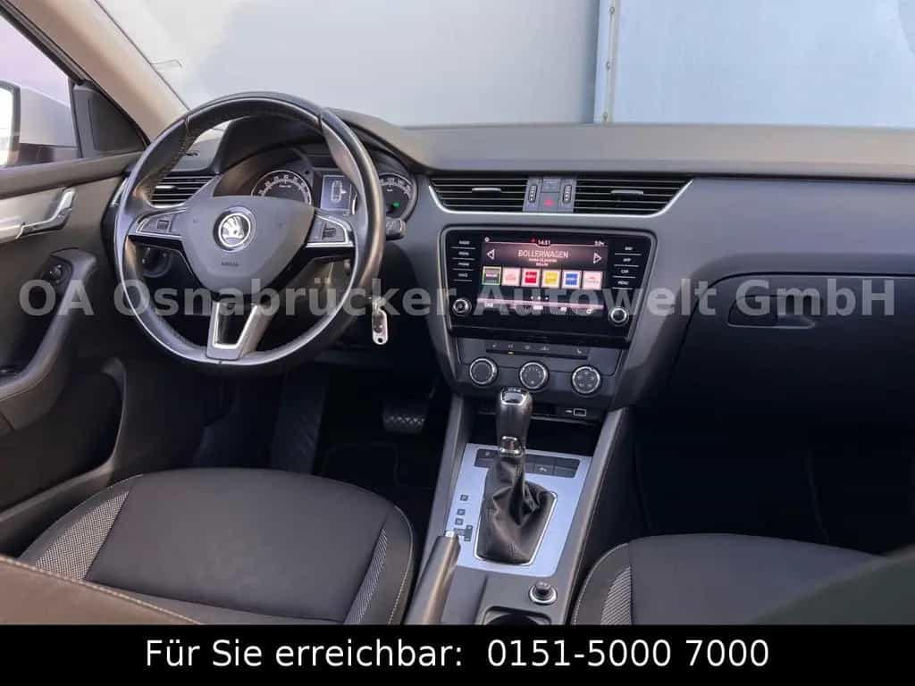 Skoda Octavia Combi 1.6TDI 116PS DSG Pano DAB Tempomat 10/2018-photo-17
