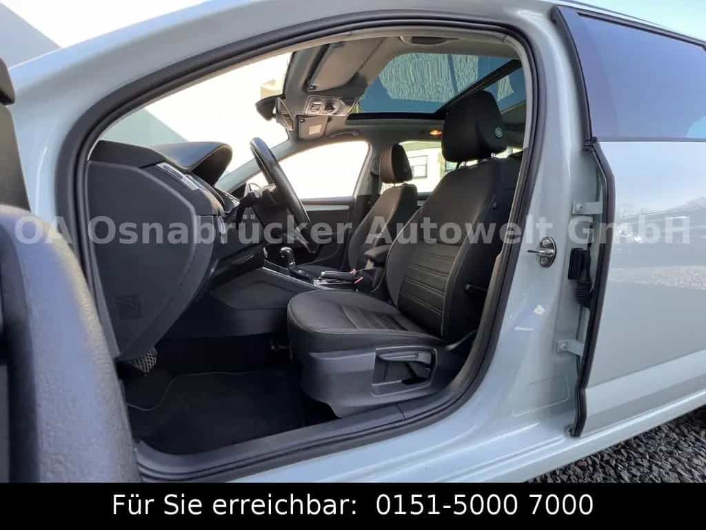 Skoda Octavia Combi 1.6TDI 116PS DSG Pano DAB Tempomat 10/2018-photo-7
