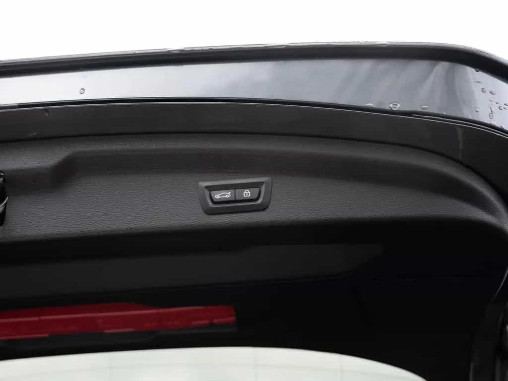 BMW X2 sDrive 20i M-Sport PANO AHK HUD LED W-LAN SHZ 06/2021-photo-10