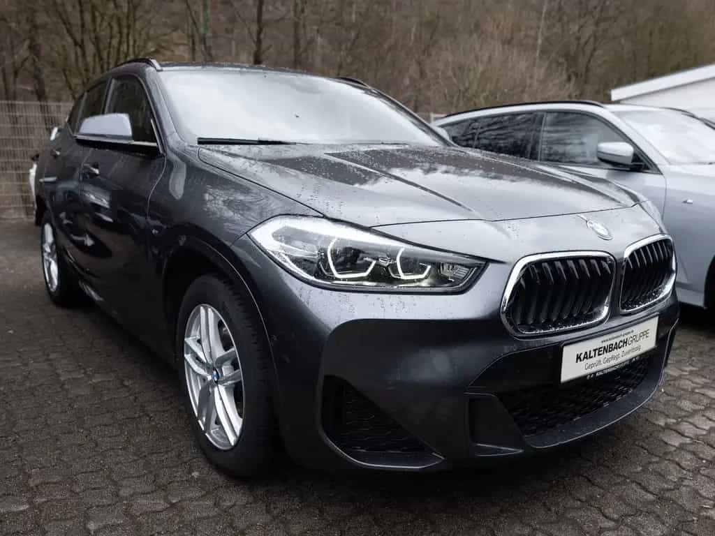 BMW X2 sDrive 20i M-Sport PANO AHK HUD LED W-LAN SHZ 06/2021-photo-2