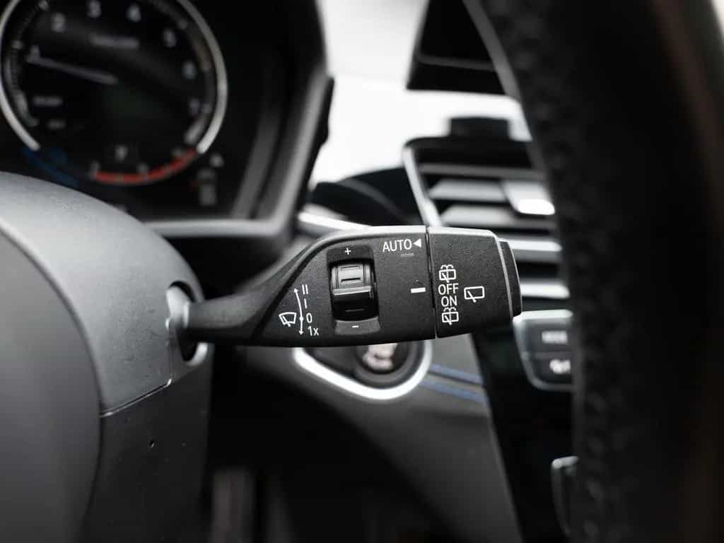 BMW X2 sDrive 20i M-Sport PANO AHK HUD LED W-LAN SHZ 06/2021-photo-21