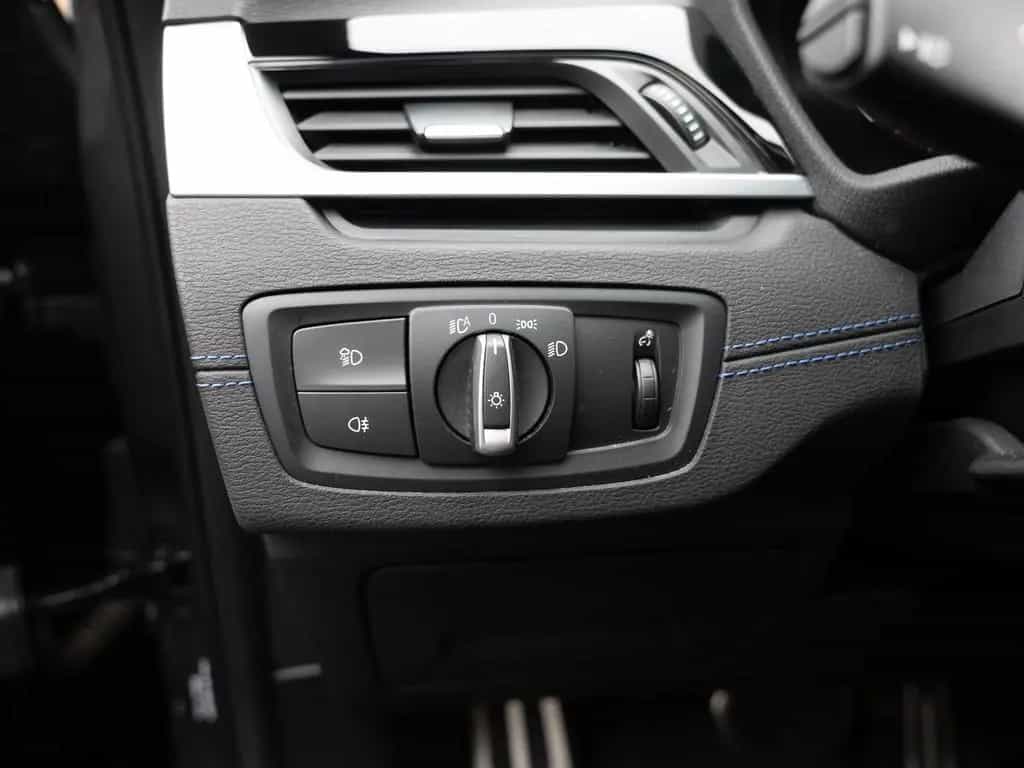 BMW X2 sDrive 20i M-Sport PANO AHK HUD LED W-LAN SHZ 06/2021-photo-23