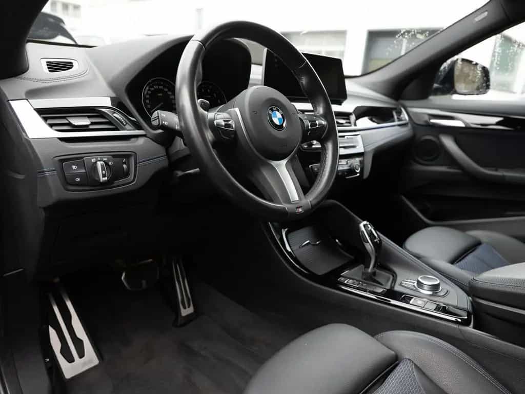 BMW X2 sDrive 20i M-Sport PANO AHK HUD LED W-LAN SHZ 06/2021-photo-24