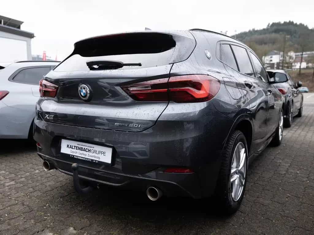 BMW X2 sDrive 20i M-Sport PANO AHK HUD LED W-LAN SHZ 06/2021-photo-3