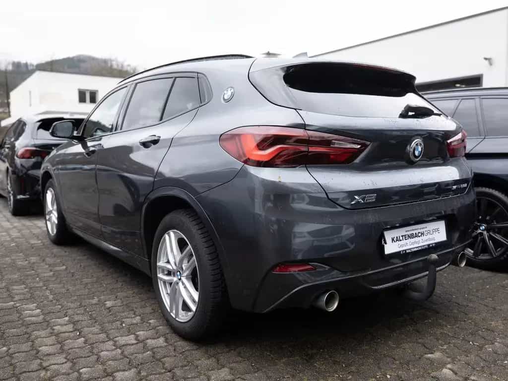 BMW X2 sDrive 20i M-Sport PANO AHK HUD LED W-LAN SHZ 06/2021-photo-5