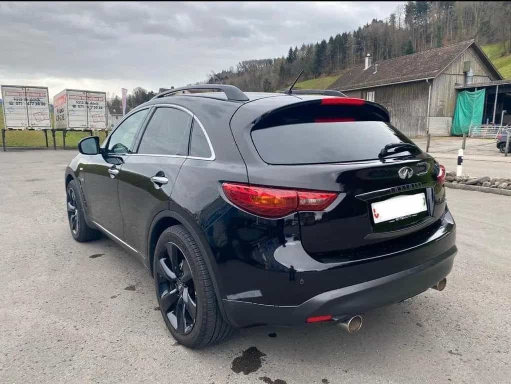 Infiniti QX70 30d S S 07/2013-photo-2