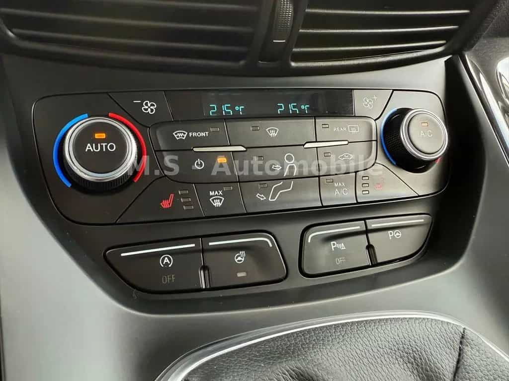 Ford Kuga 1.5EcoBoost Titanium*1.Hand*SHZ*PDC*DAB*Nav 09/2019-photo-13