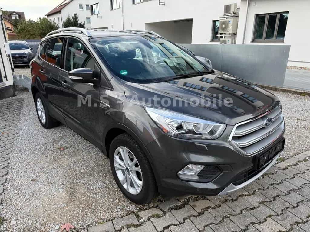 Ford Kuga 1.5EcoBoost Titanium*1.Hand*SHZ*PDC*DAB*Nav 09/2019-photo-6