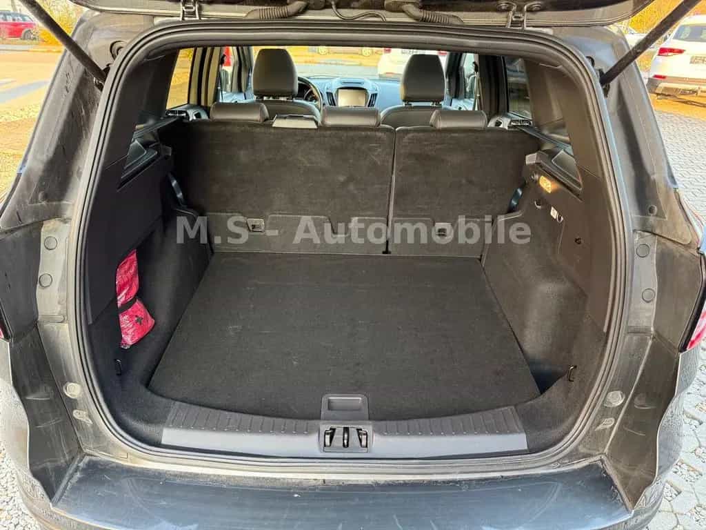 Ford Kuga 1.5 EcoBoost ST-Line 4x4 Autom*1.Hand*Navi* 01/2019-photo-29