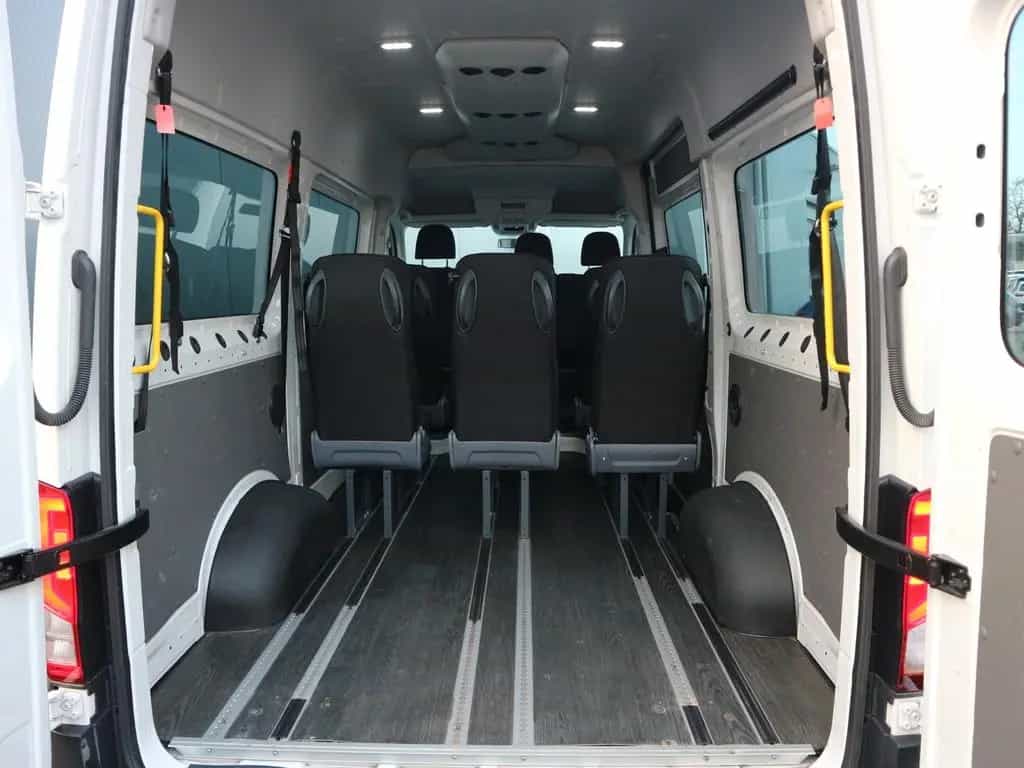 MAN TGE 2.0 TDI Kombi /9Sitzer/SmartFloor/Navi/ACC/L 04/2019-photo-4