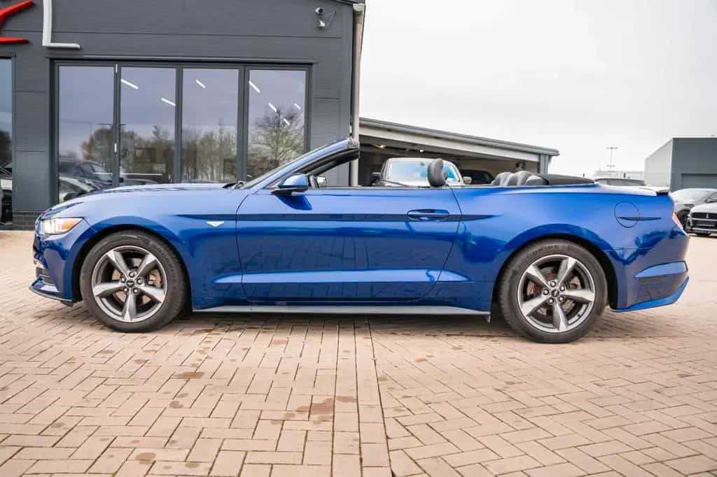 Ford Mustang 3,7 CABRIO LEDER XENON ALU ANDROID 01/2015-photo-13