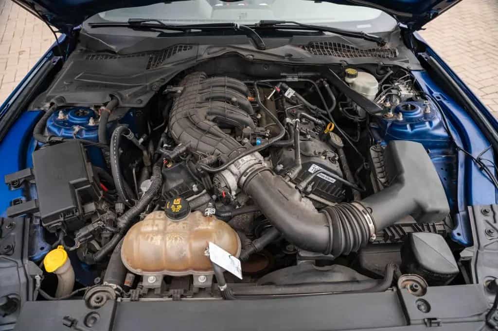 Ford Mustang 3,7 CABRIO LEDER XENON ALU ANDROID 01/2015-photo-23