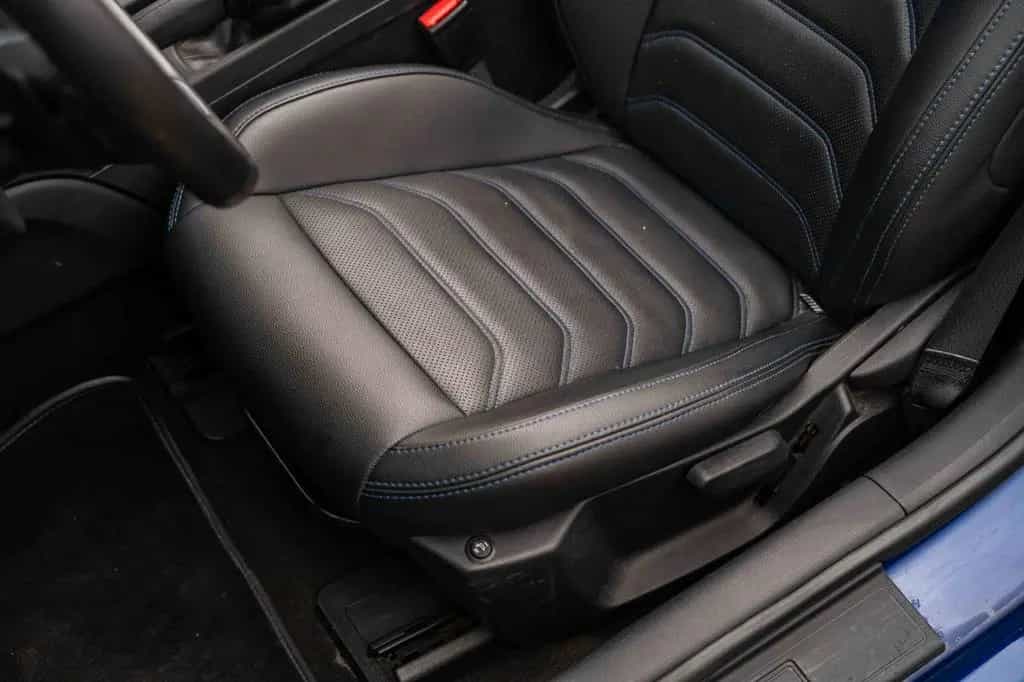 Ford Mustang 3,7 CABRIO LEDER XENON ALU ANDROID 01/2015-photo-28