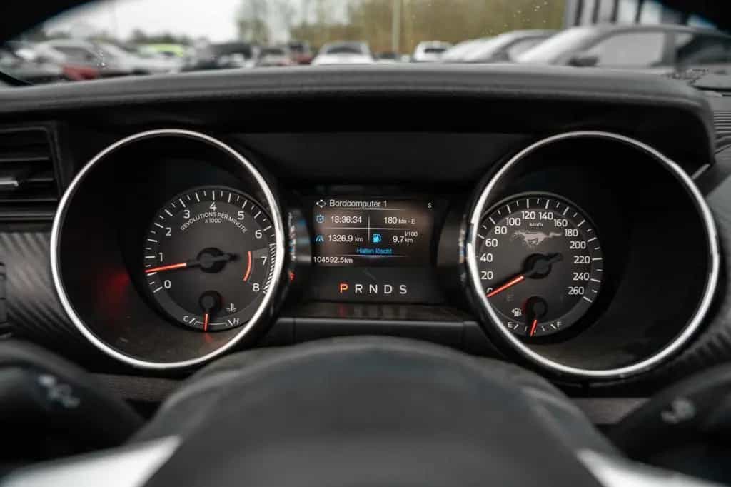 Ford Mustang 3,7 CABRIO LEDER XENON ALU ANDROID 01/2015-photo-34