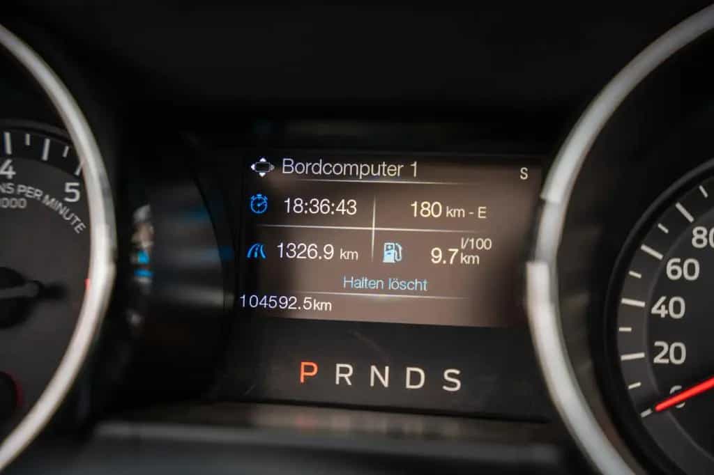 Ford Mustang 3,7 CABRIO LEDER XENON ALU ANDROID 01/2015-photo-35