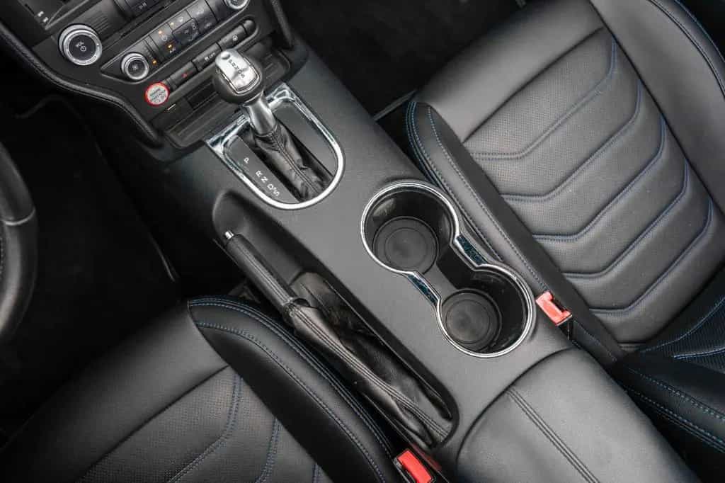 Ford Mustang 3,7 CABRIO LEDER XENON ALU ANDROID 01/2015-photo-38