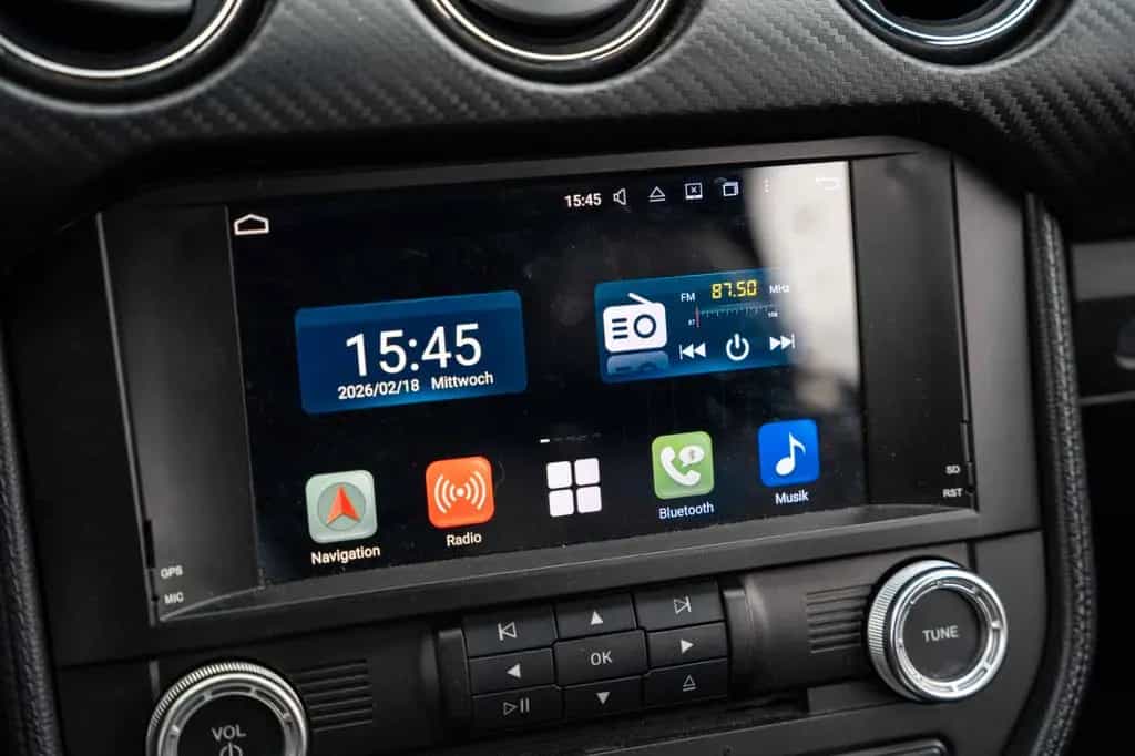 Ford Mustang 3,7 CABRIO LEDER XENON ALU ANDROID 01/2015-photo-42