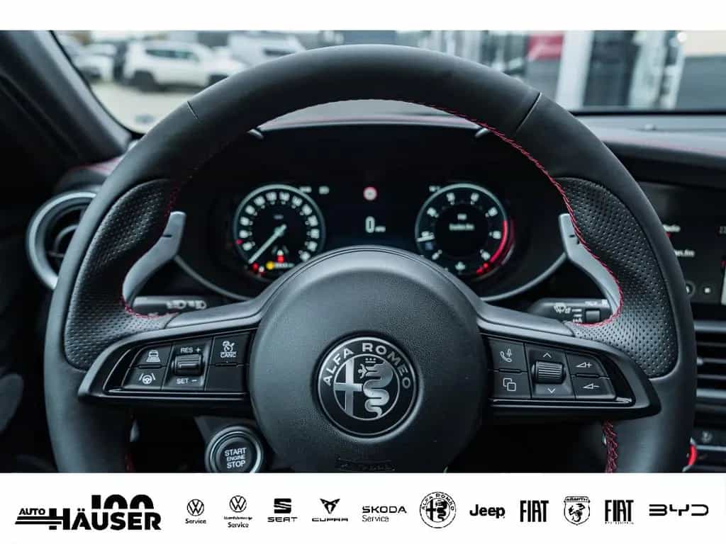 Alfa Romeo Giulia Competizione MY23 2.0 Turbo AT8 Q4 HARMAN 02/2023-photo-19
