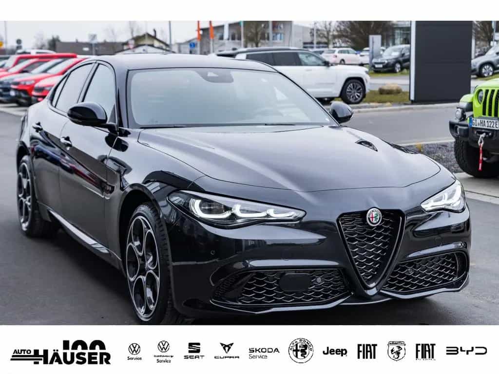 Alfa Romeo Giulia Competizione MY23 2.0 Turbo AT8 Q4 HARMAN 02/2023-photo-5