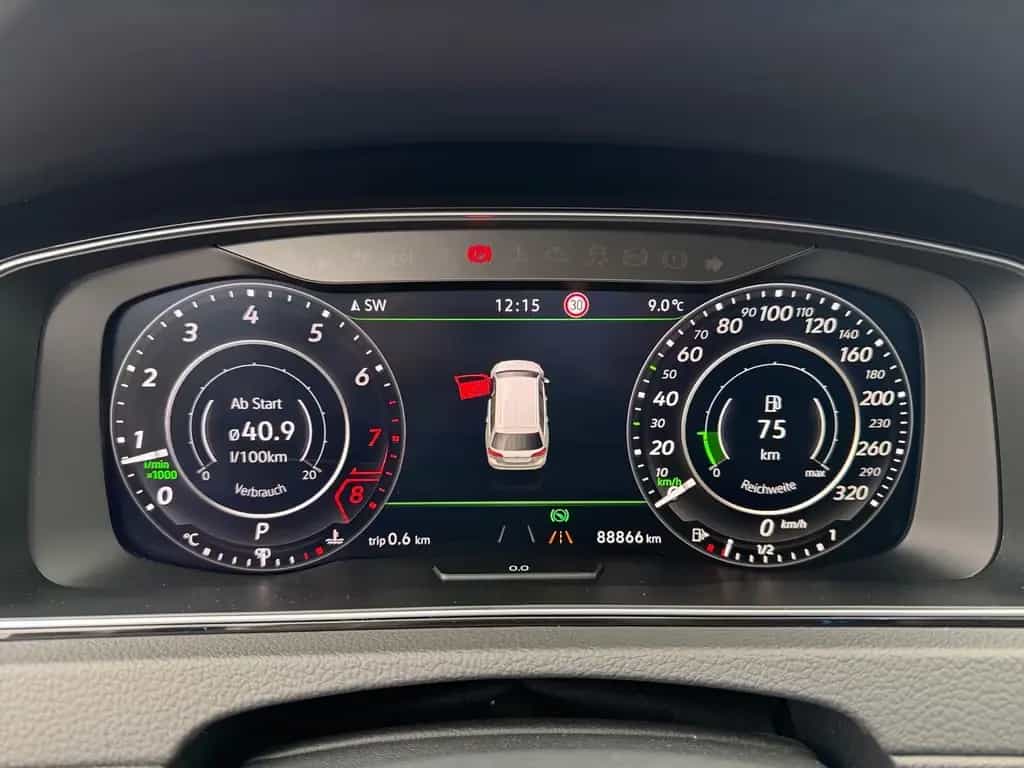 Volkswagen Golf VII Variant 2.0 R 4Motion LED Navi Kamera 12/2019-photo-10