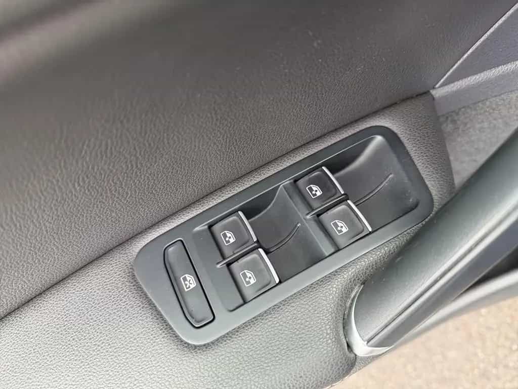 Volkswagen Golf VII Variant 2.0 R 4Motion LED Navi Kamera 12/2019-photo-15