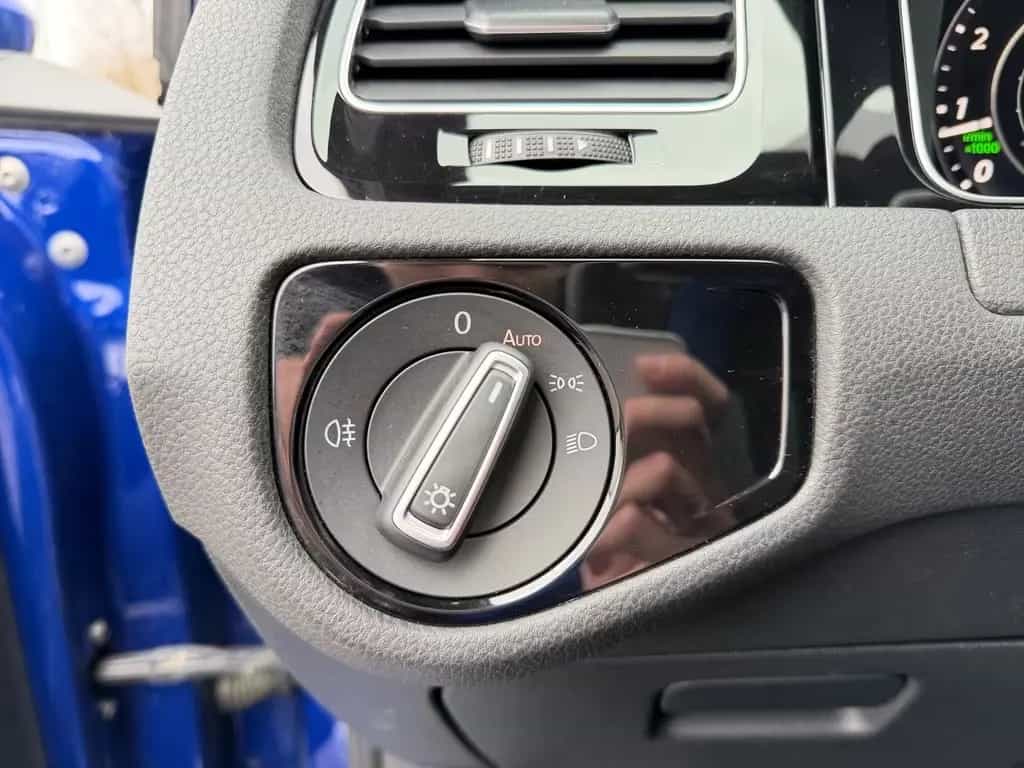 Volkswagen Golf VII Variant 2.0 R 4Motion LED Navi Kamera 12/2019-photo-17