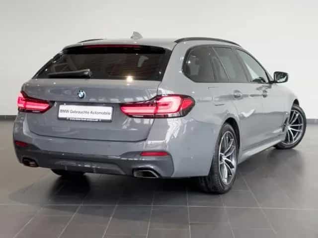 BMW 5 Series 520 d xDrive Touring M Sport HiFi+SHZ+CarPlay 02/2022-photo-2