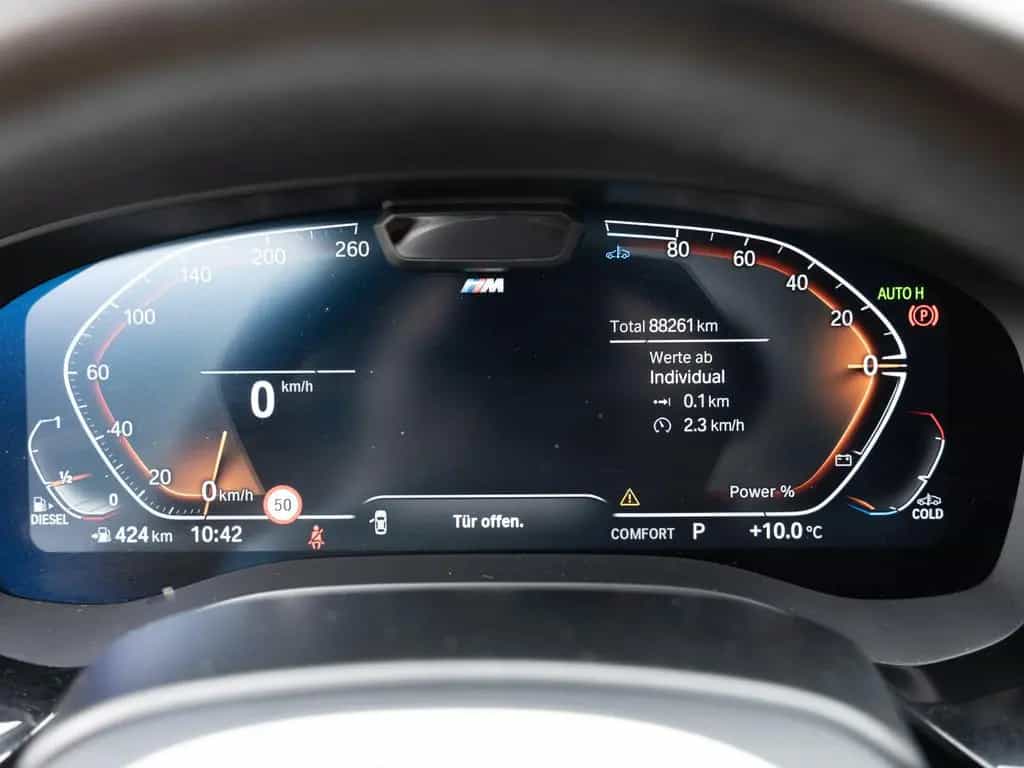 BMW 5 Series 520d Touring M-Sport FACEL. HUD LASER LED ACC 10/2022-photo-10