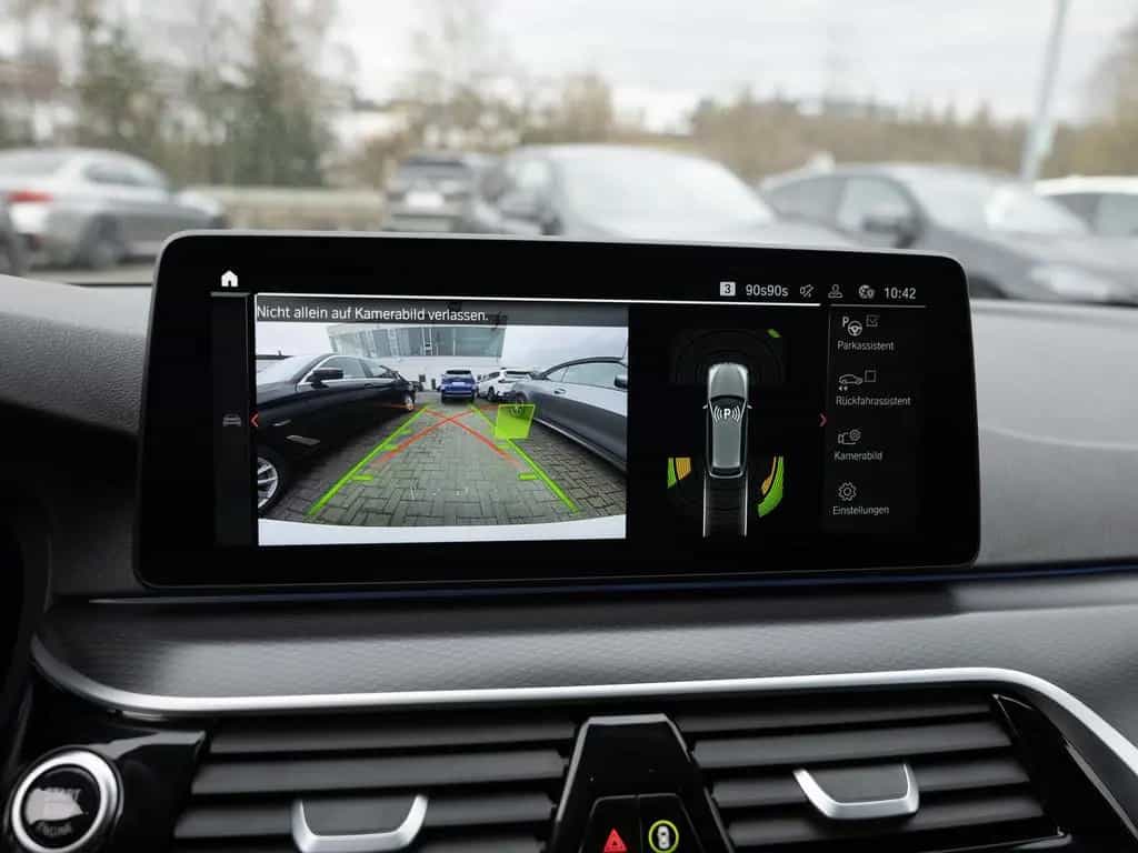 BMW 5 Series 520d Touring M-Sport FACEL. HUD LASER LED ACC 10/2022-photo-14