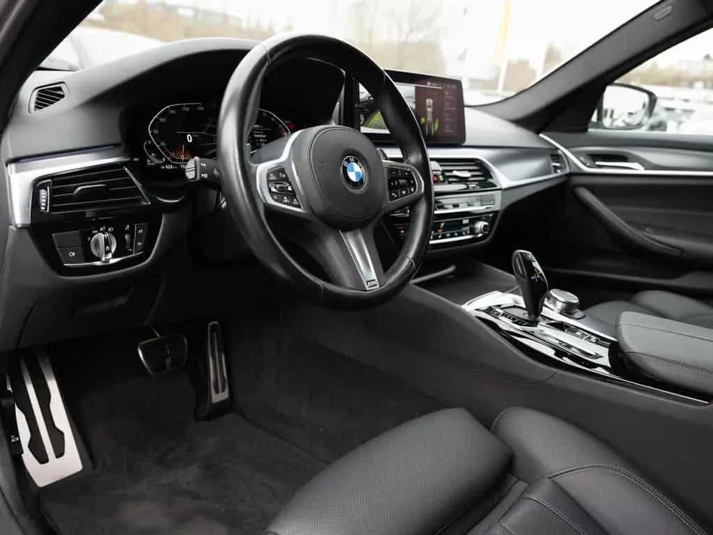 BMW 5 Series 520d Touring M-Sport FACEL. HUD LASER LED ACC 10/2022-photo-22