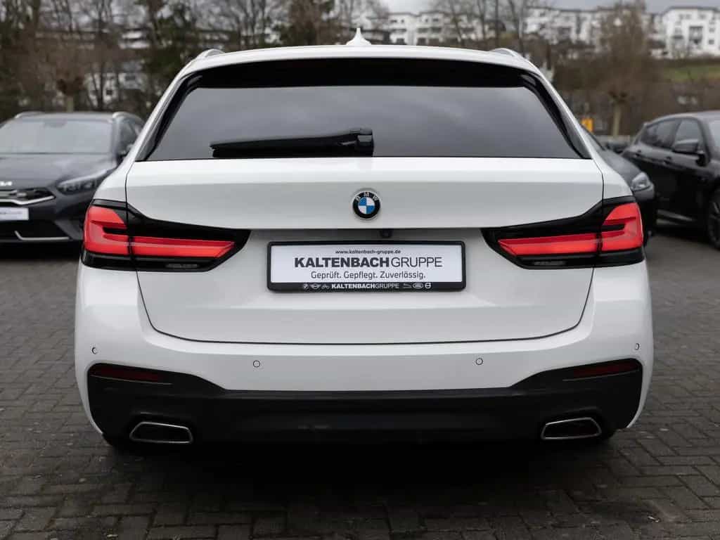 BMW 5 Series 520d Touring M-Sport FACEL. HUD LASER LED ACC 10/2022-photo-5