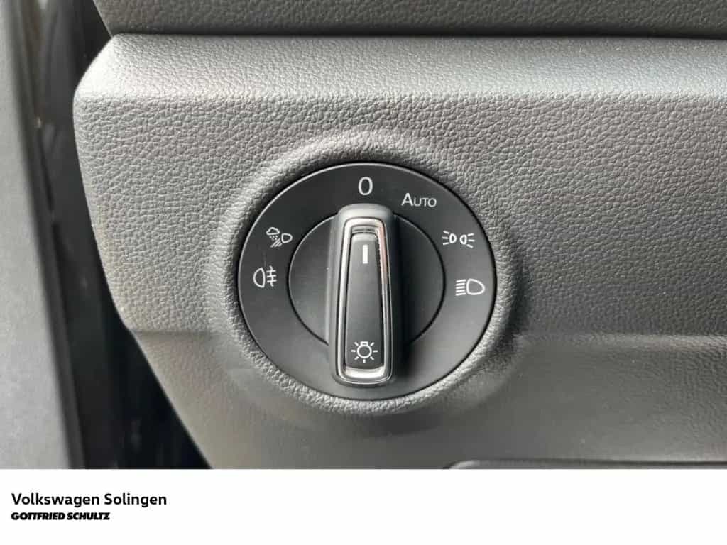 Volkswagen T-Roc 1.5 TSI Style DSG   AHK   Kamera   Navi 07/2022-photo-11