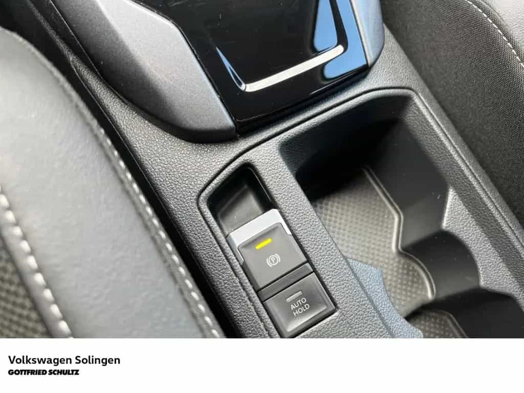 Volkswagen T-Roc 1.5 TSI Style DSG   AHK   Kamera   Navi 07/2022-photo-18