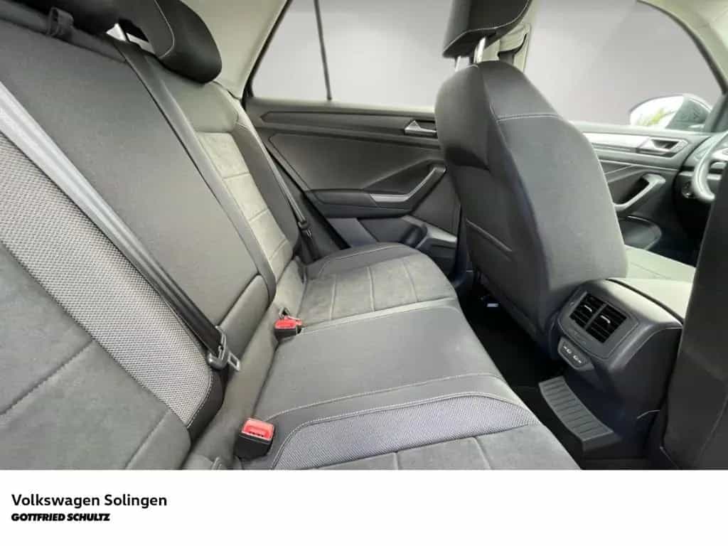Volkswagen T-Roc 1.5 TSI Style DSG   AHK   Kamera   Navi 07/2022-photo-6