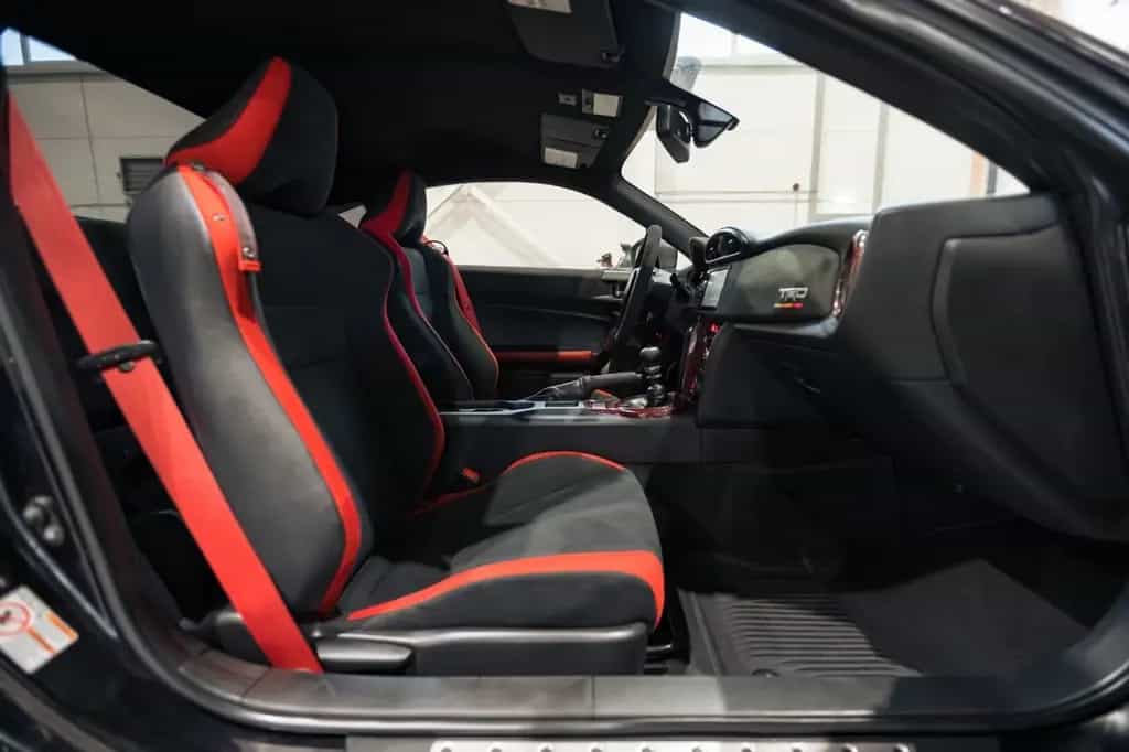 Toyota GT86 2.0 TRD Sondermodell Brembo Alcantara RKam 07/2019-photo-16