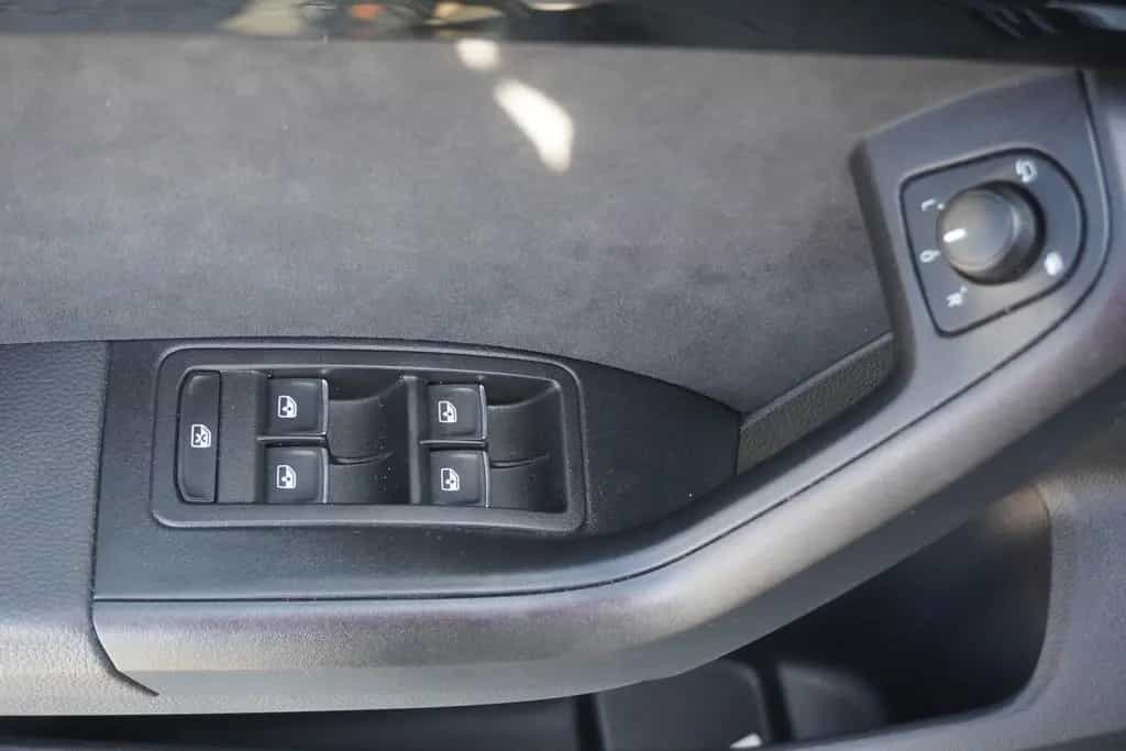Cupra Ateca 2.0 TSI 4Drive DSG LED Navi Pano VC ACC Be 05/2020-photo-32