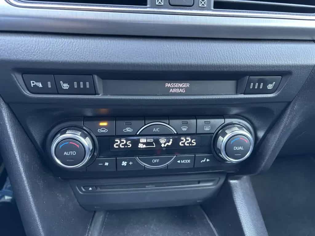 Mazda 3 2.0 SKYACTIV-G 165 Bi Xenon HUD SHZ PDC Tempo 12/2016-photo-16