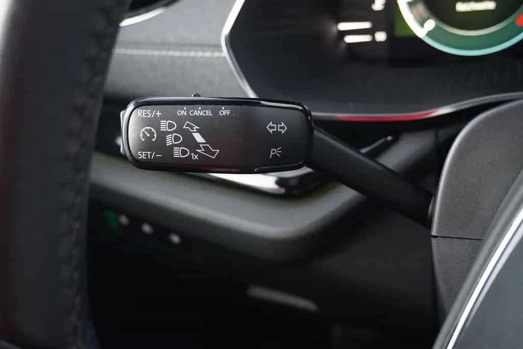 Skoda Octavia Combi 1.5 TSI Style Navi LED Sitzheizung 11/2020-photo-16